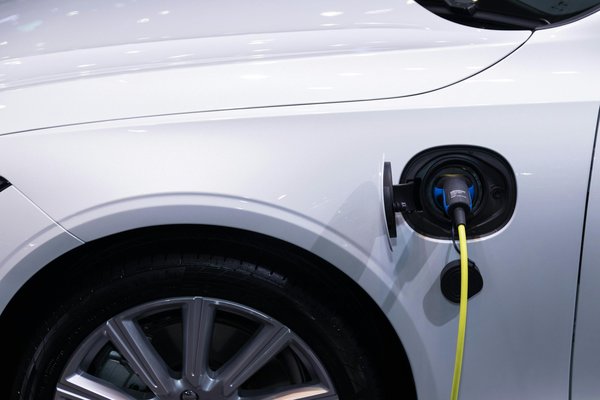 Choisir la borne de recharge ev idéale pour votre véhicule